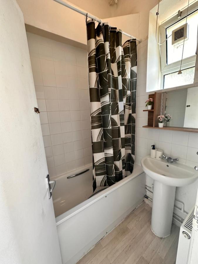 Affittacamere 2 Amazing Double In Whitechapel *