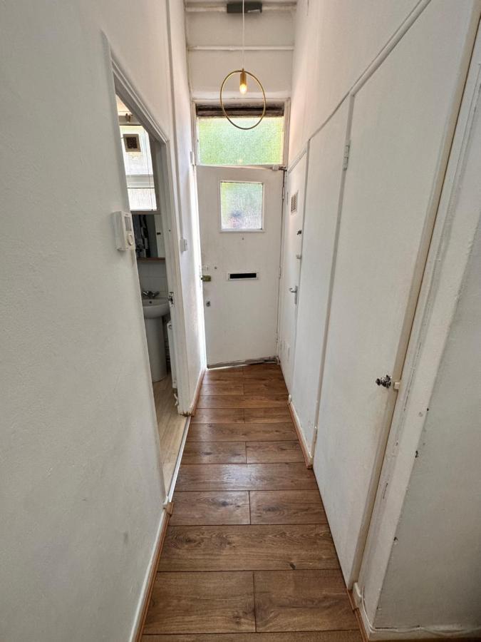 Affittacamere 2 Amazing Double In Whitechapel Londra